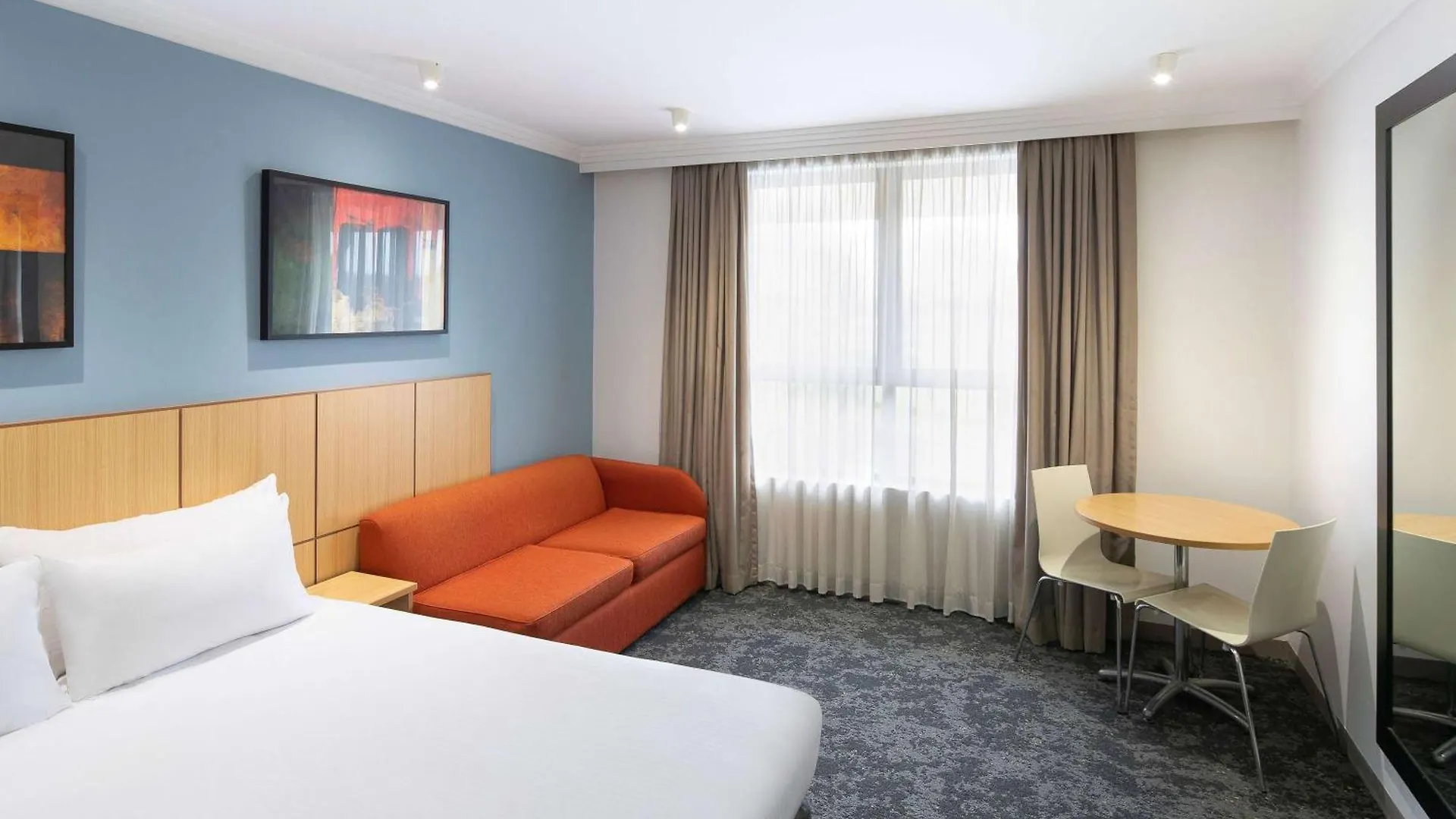 **** Hotel Mercure Brisbane Garden City Upper Mount Gravatt Australia