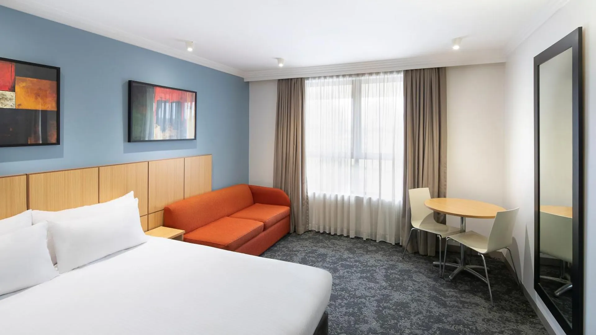 Mercure Brisbane Garden City Upper Mount Gravatt Hotel